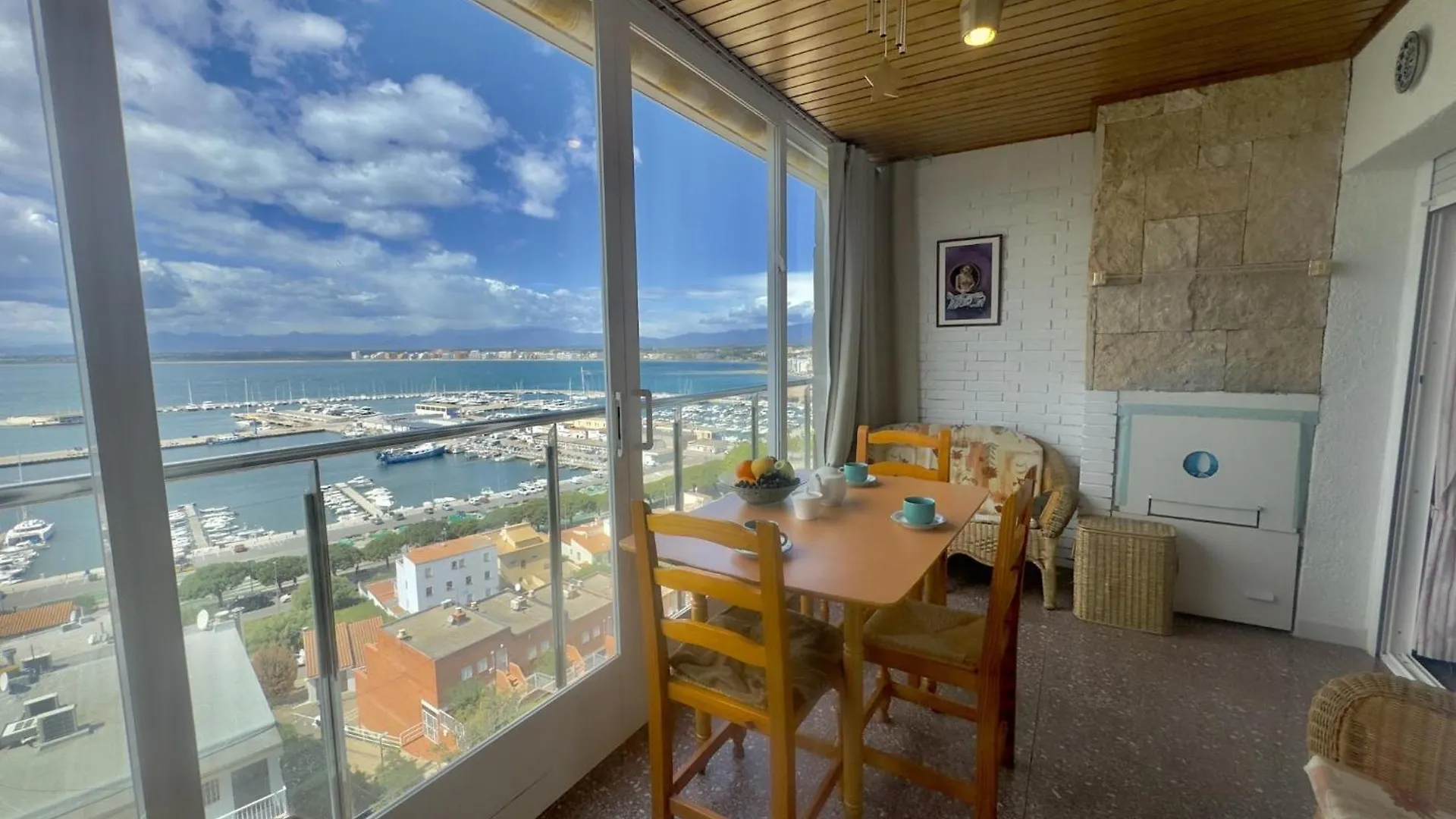 Monaco Apartment Roses 0*,  Spain